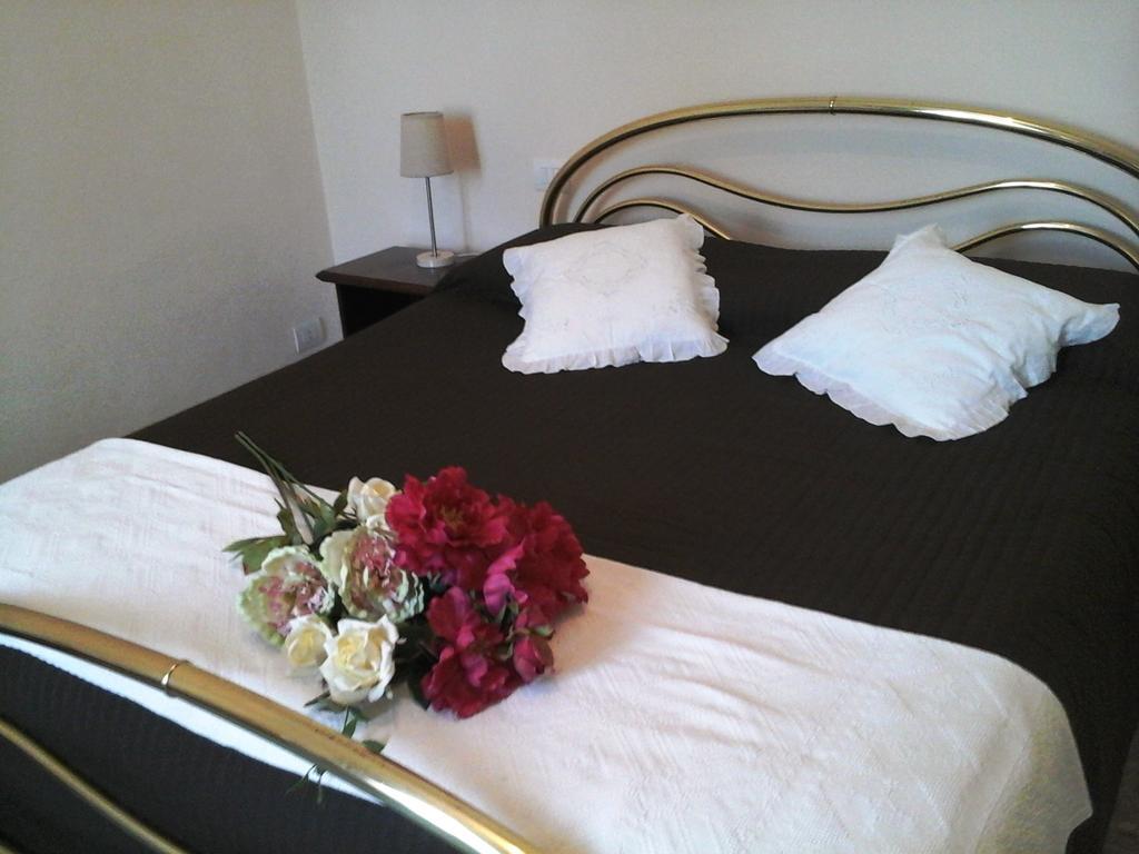 Casa Oliver ลุคคา ภายนอก รูปภาพ
