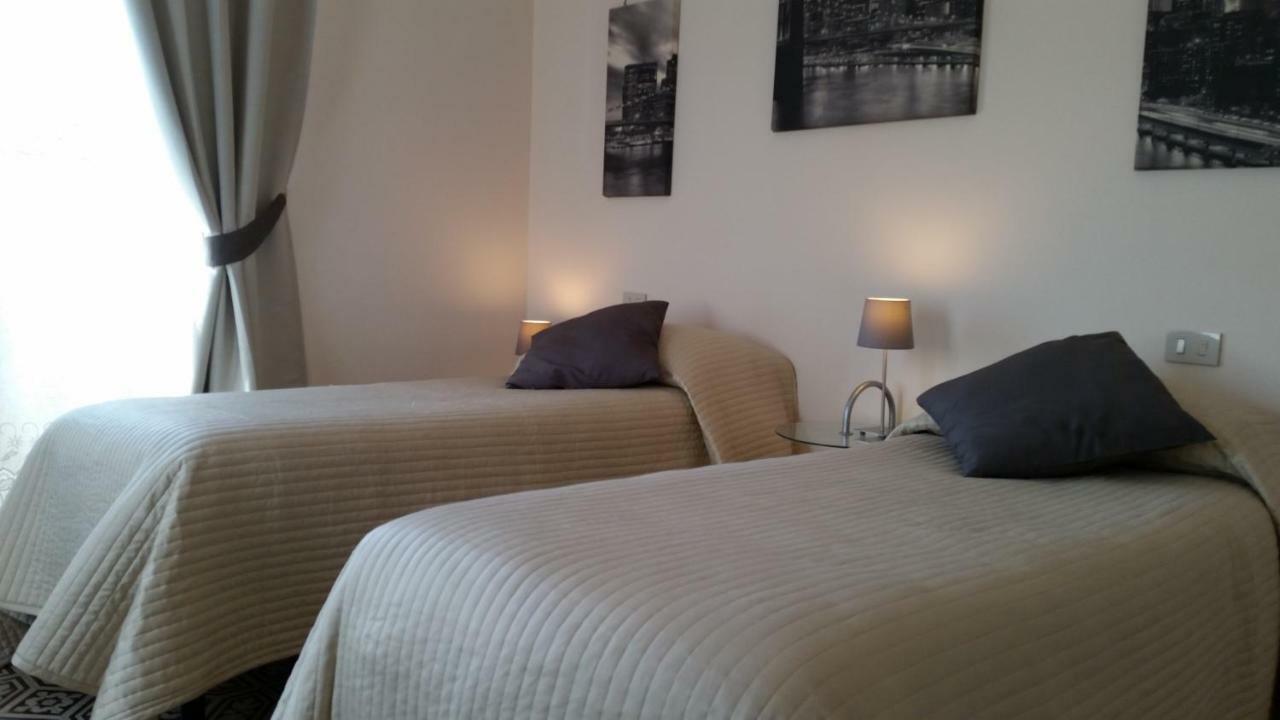 Casa Oliver ลุคคา ภายนอก รูปภาพ