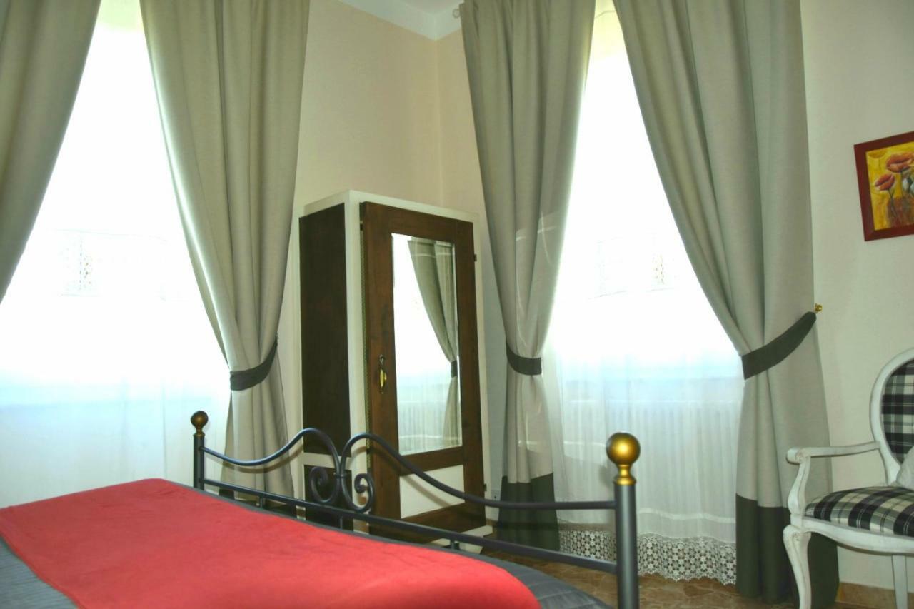 Casa Oliver ลุคคา ภายนอก รูปภาพ